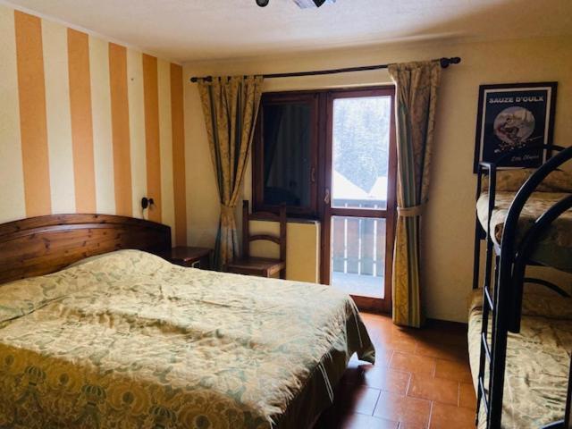 Hotel La Fontaine Sauze D'Oulx Bagian luar foto