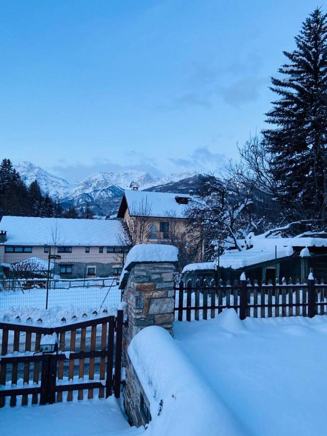 Hotel La Fontaine Sauze D'Oulx Bagian luar foto